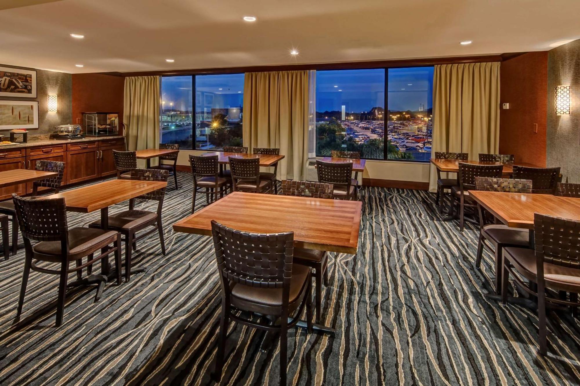 Hilton Knoxville Airport Alcoa Εξωτερικό φωτογραφία